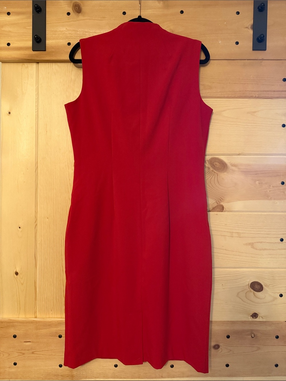 Sleeveless Calvin Klein Red Sheath Dress with Gold Zipper Trim - Picture 2 of 3